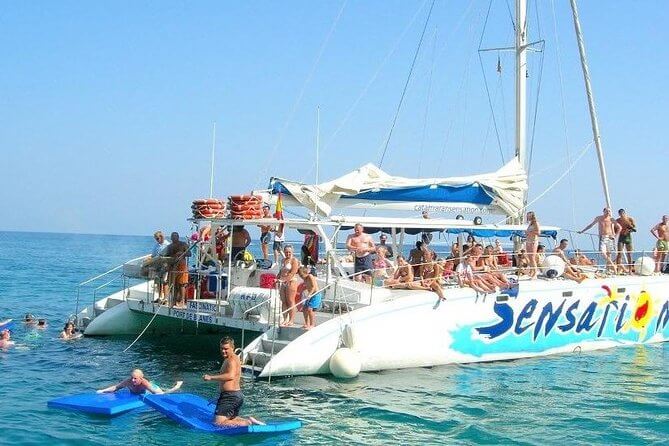 Barcelona boat party